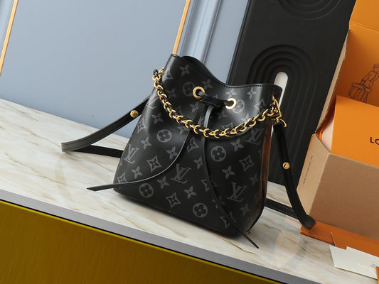 LV - Pico Bella - Black